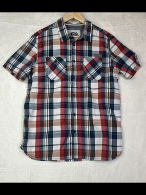 Weird Fish Shirt Mens Medium Plaid Short Sleeve Button Down Red Blue